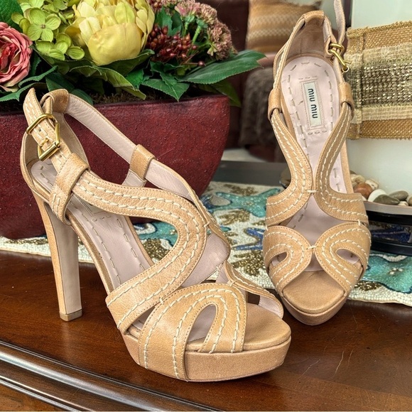 MIU MIU Leather Platform High Heels Neutral Tan Stitched Peep Toe Slingback - Picture 1 of 14